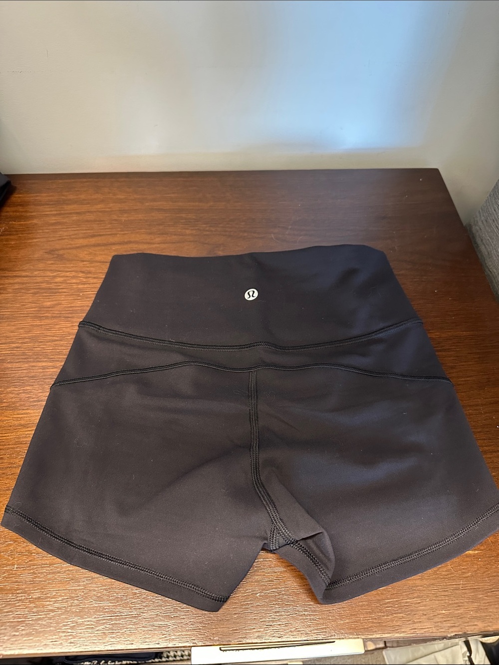 LIKE NEW! Lululemon High-Rise 2” Shorts